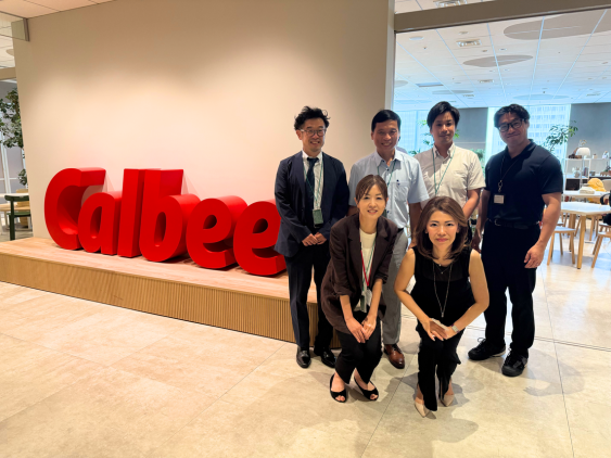 CEO MAYUMI FOOD THĂM NHÀ MÁY CALBEE NHẬT BẢN 